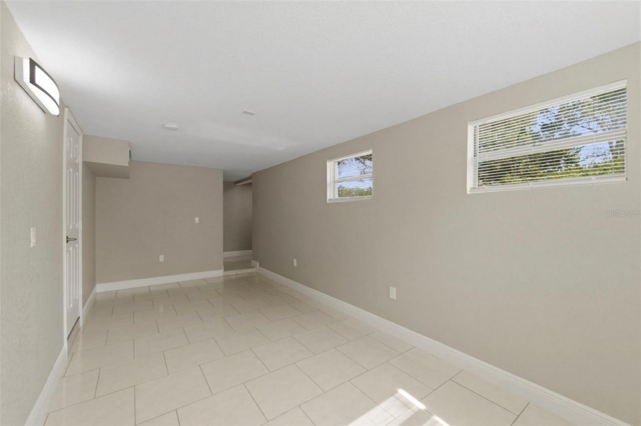 10220 N 23rd Street, Tampa, FL 33612 Photo