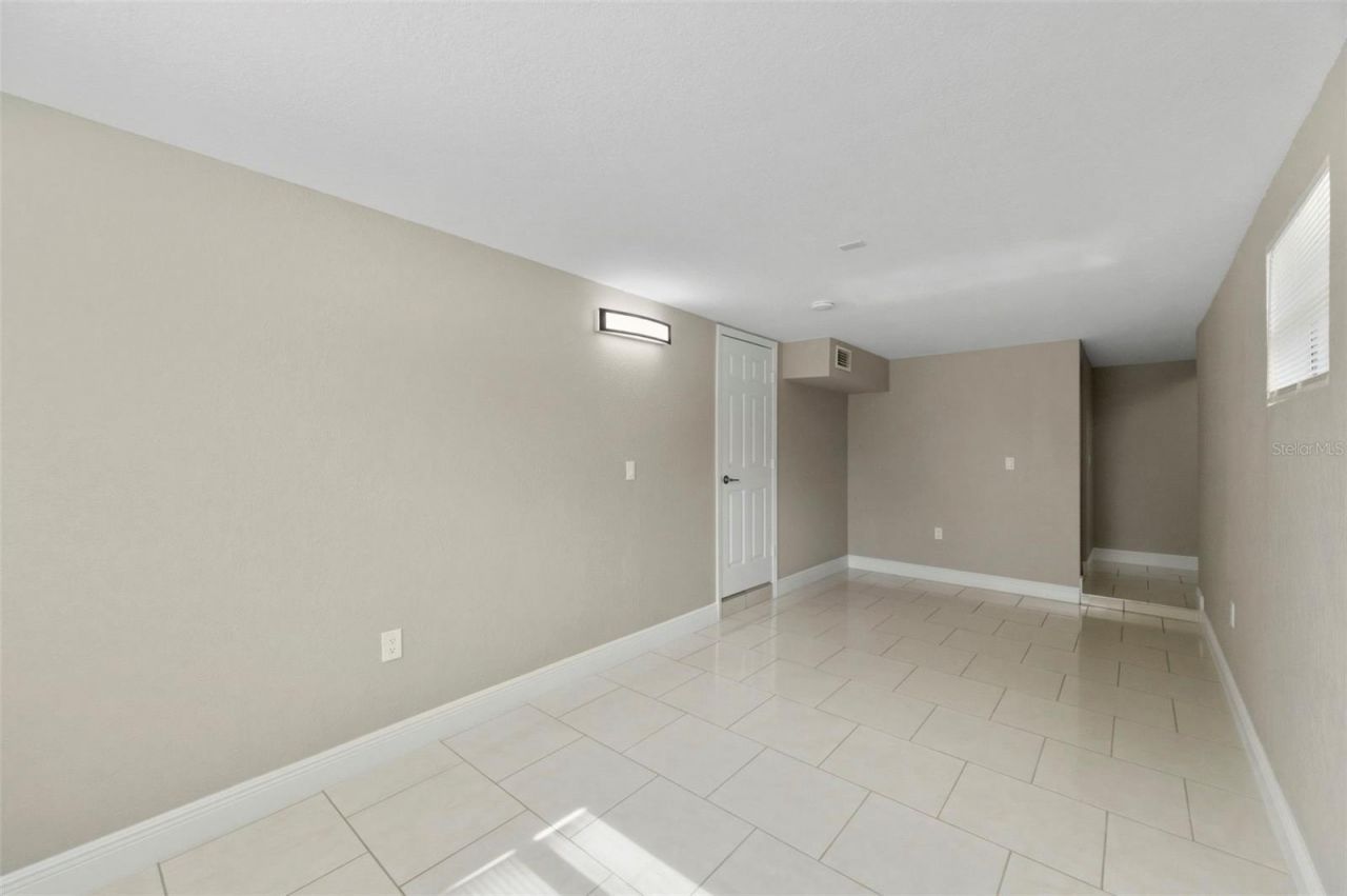 10220 N 23rd Street, Tampa, FL 33612 Photo