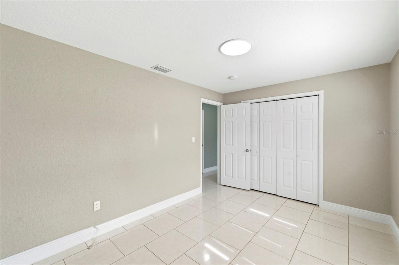 10220 N 23rd Street, Tampa, FL 33612 Photo