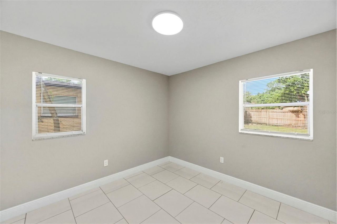 10220 N 23rd Street, Tampa, FL 33612 Photo