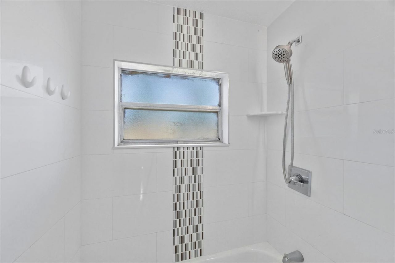 10220 N 23rd Street, Tampa, FL 33612 Photo