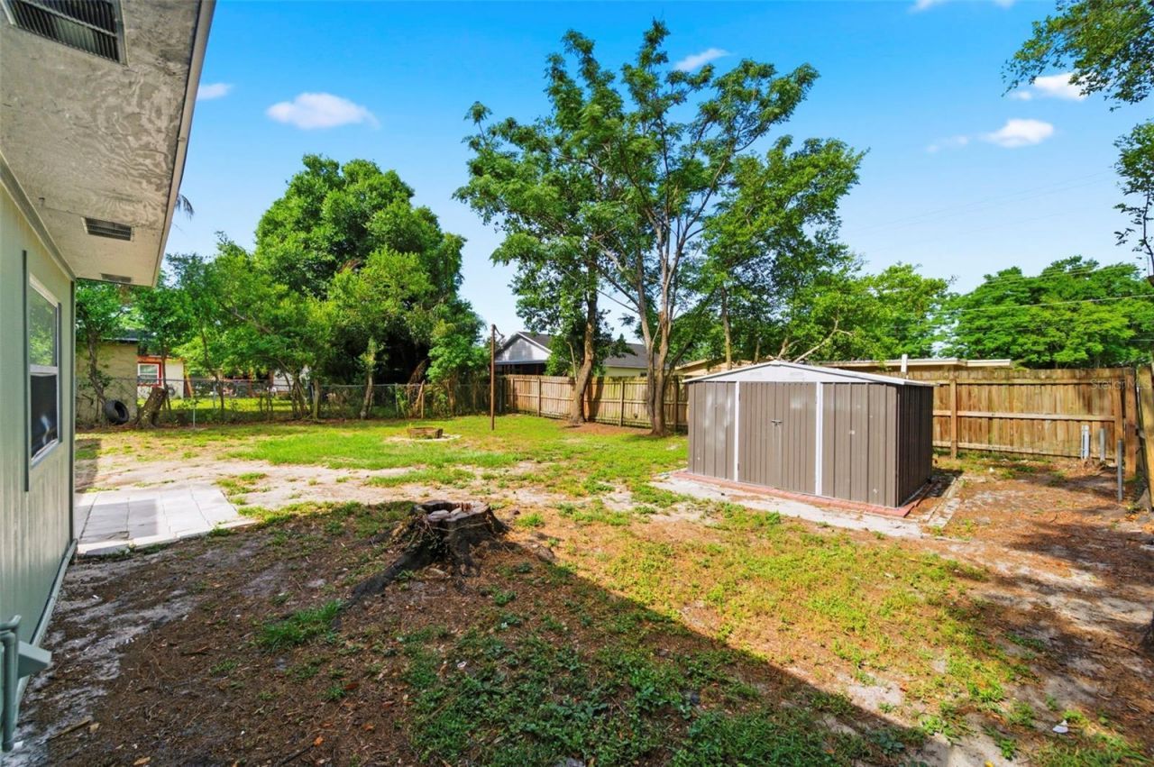 10220 N 23rd Street, Tampa, FL 33612 Photo