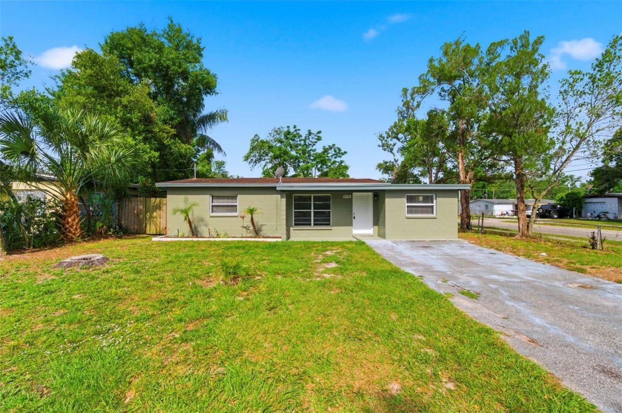 10220 N 23rd Street, Tampa, FL 33612 Photo