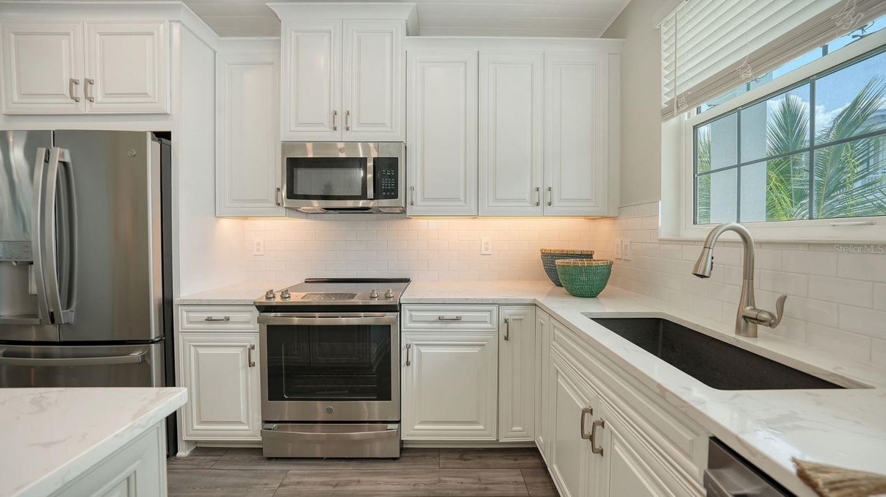 4220 Marina View Way, Cortez, FL 34215 Photo
