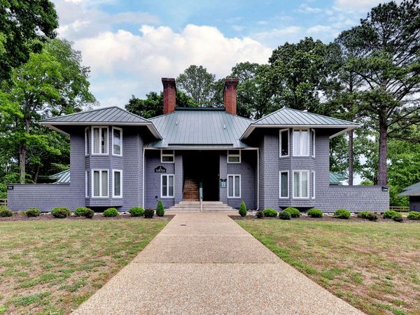 723 Graves Ordinary , Williamsburg, VA 23185