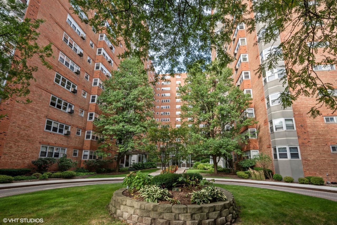 4970 N Marine Drive, Unit 329, Chicago, IL 60640 Main Photo