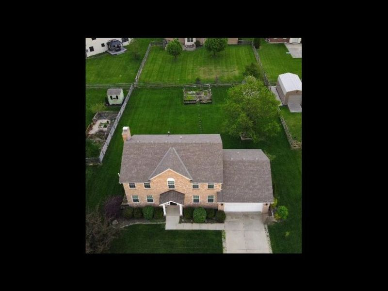 3657 Charfield Lane, Hamilton, OH 45011 Photo 2