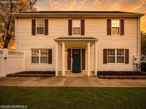 15 Fieldcrest Way, Hazlet, NJ 07730