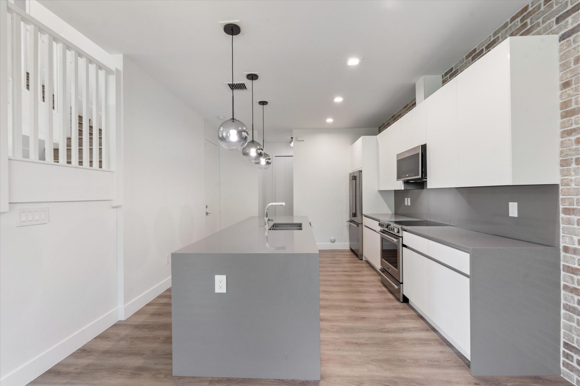 341 SW 16th Court, Fort Lauderdale, FL 33315 Photo