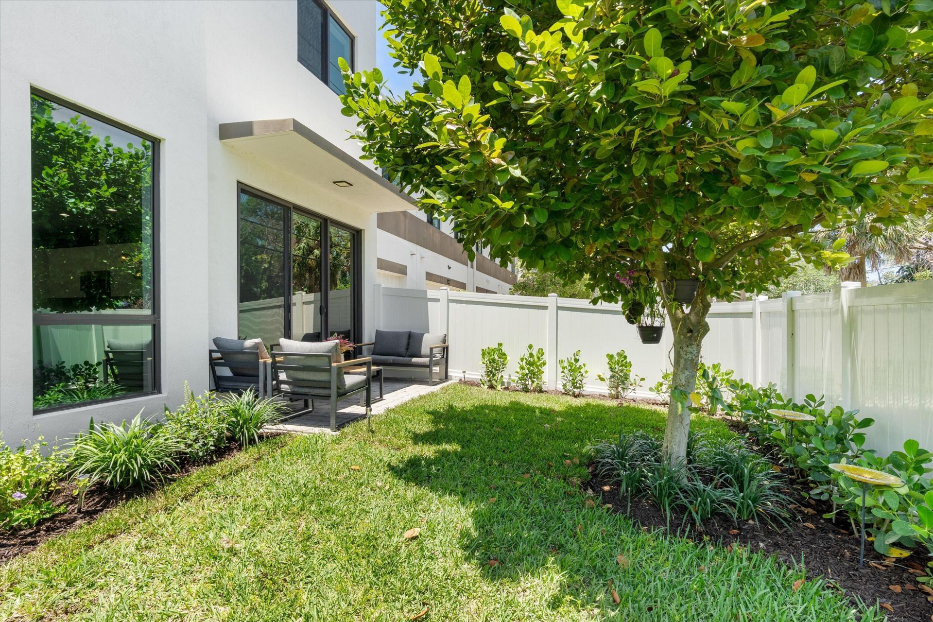 341 SW 16th Court, Fort Lauderdale, FL 33315 Photo
