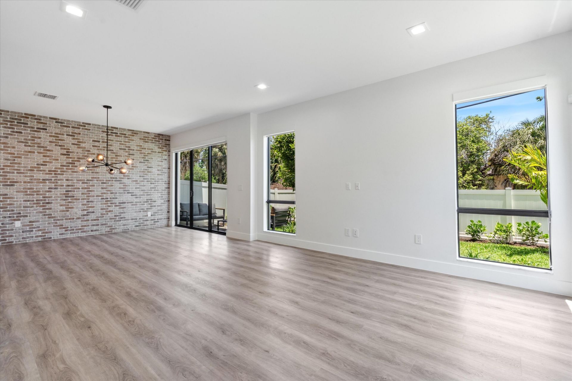 341 SW 16th Court, Fort Lauderdale, FL 33315 Photo