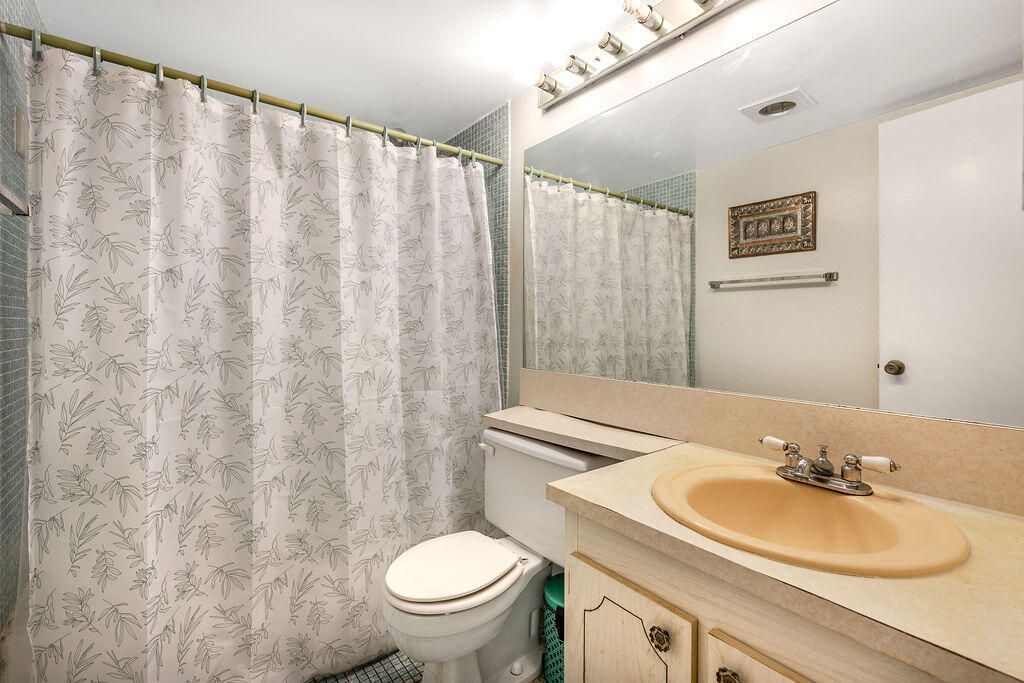 301 Preston H, Unit 301, Boca Raton, FL 33434 Photo