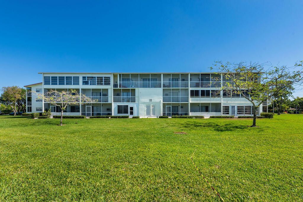 301 Preston H, Unit 301, Boca Raton, FL 33434 Photo