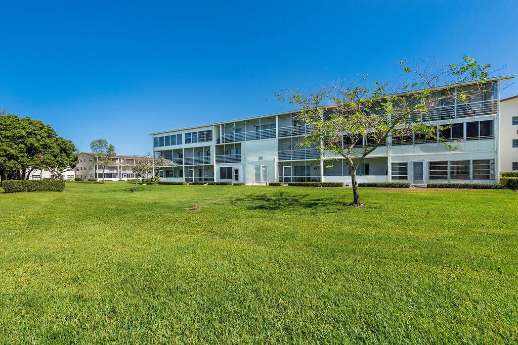 301 Preston H, Unit 301, Boca Raton, FL 33434 Photo