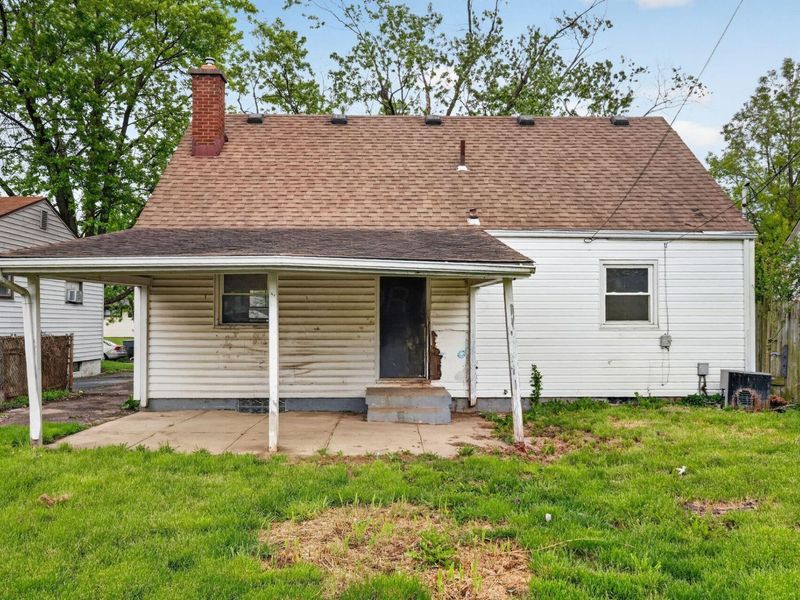 679 Savannah Drive , Columbus, OH 43228 Photo 1