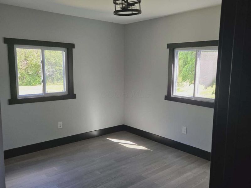 2542 Fairwood Avenue, Columbus, OH 43207 Photo 9