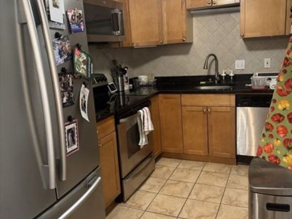 2456 Massachusetts Ave, Unit 304, Cambridge, MA 02140