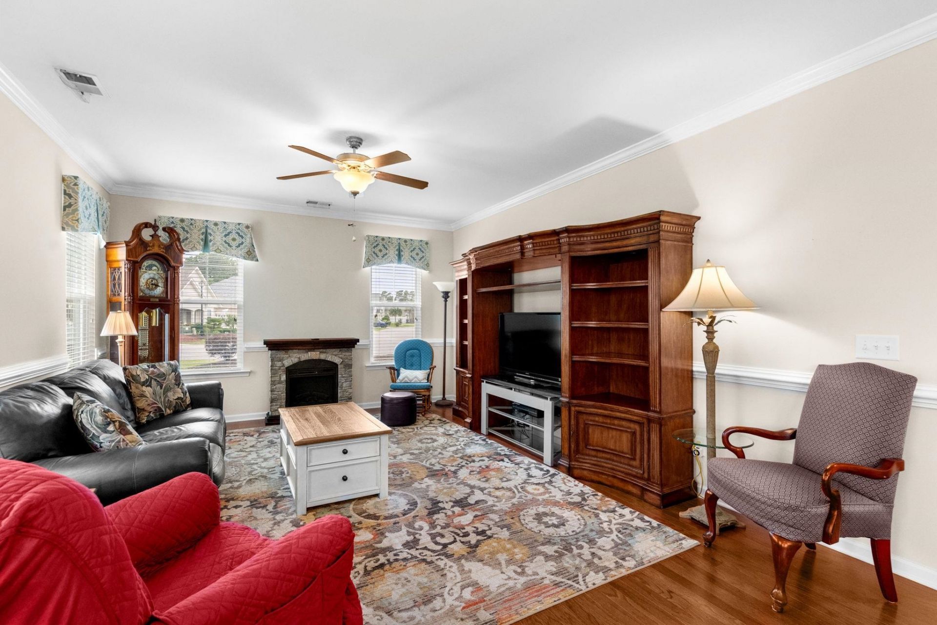 710 Pickering Dr. Photo 12