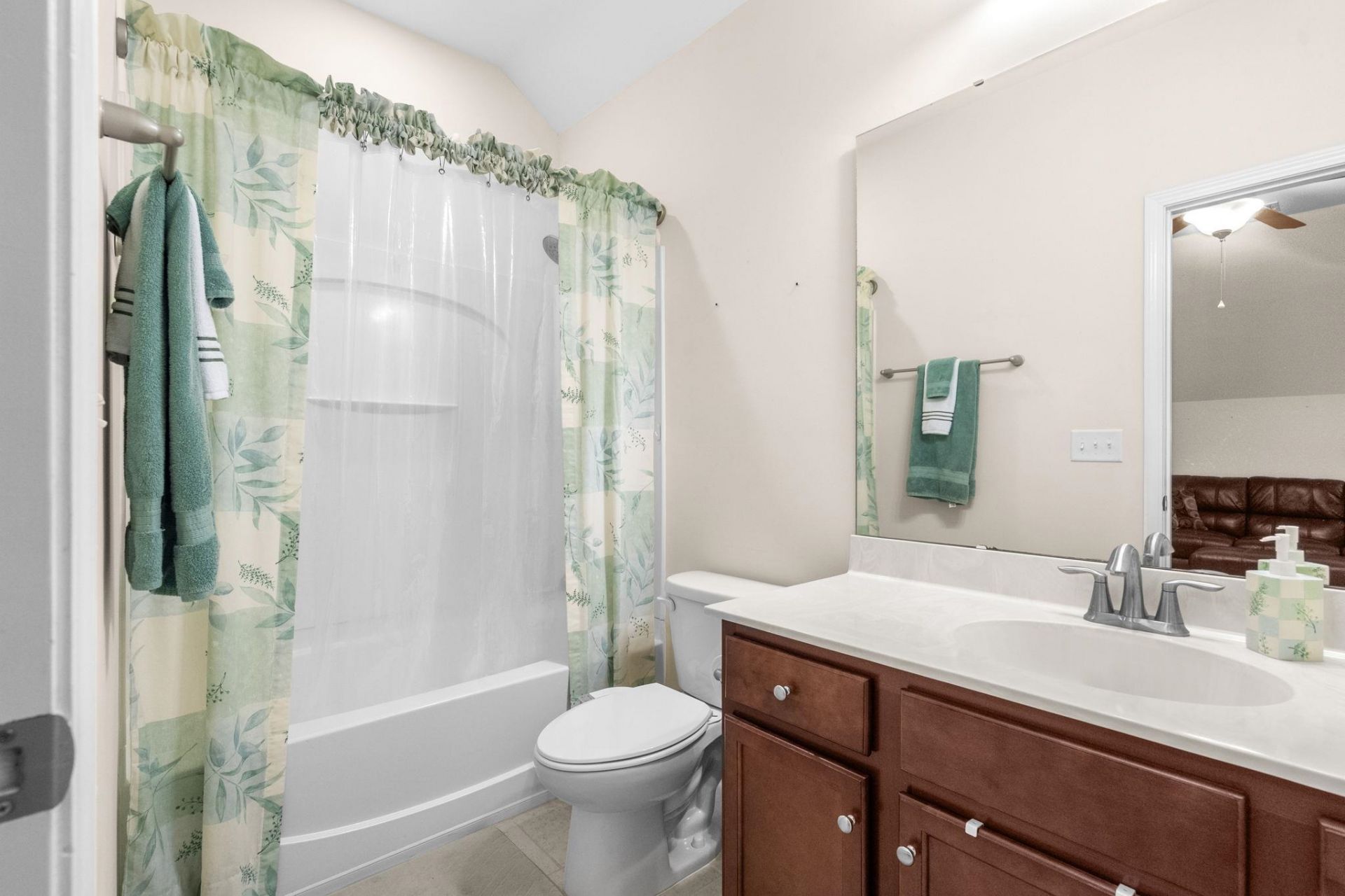 710 Pickering Dr. Photo 42
