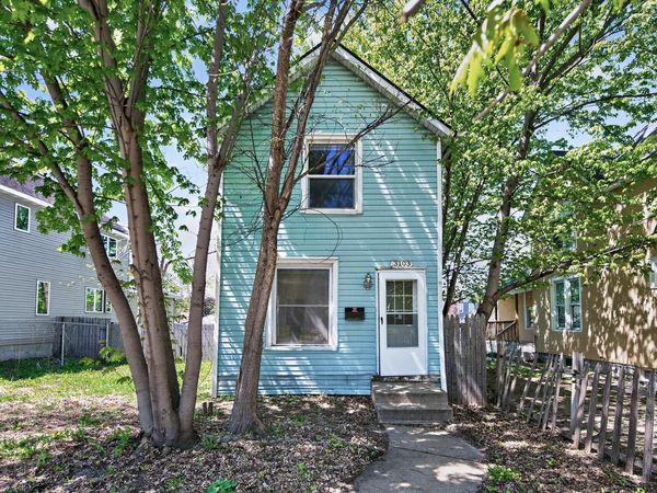 3103 James Avenue N, Minneapolis, MN 55411