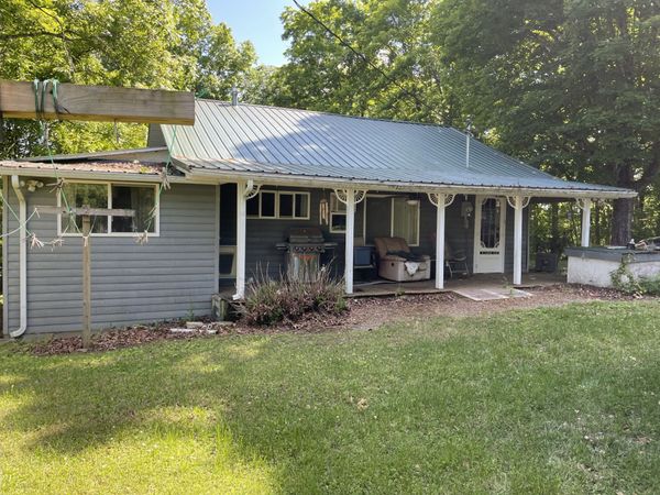 140 Spivey Ln , Gainesboro, TN 38562