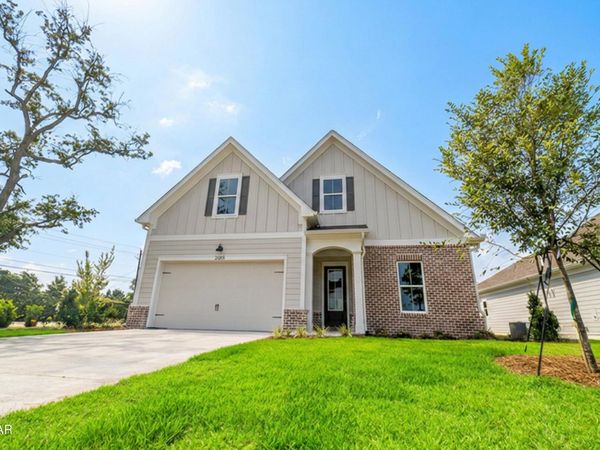 2905 W 27th Court, Panama City, FL 32405