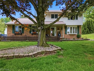 5133 Seaview Circle NW, Canton, OH 44708