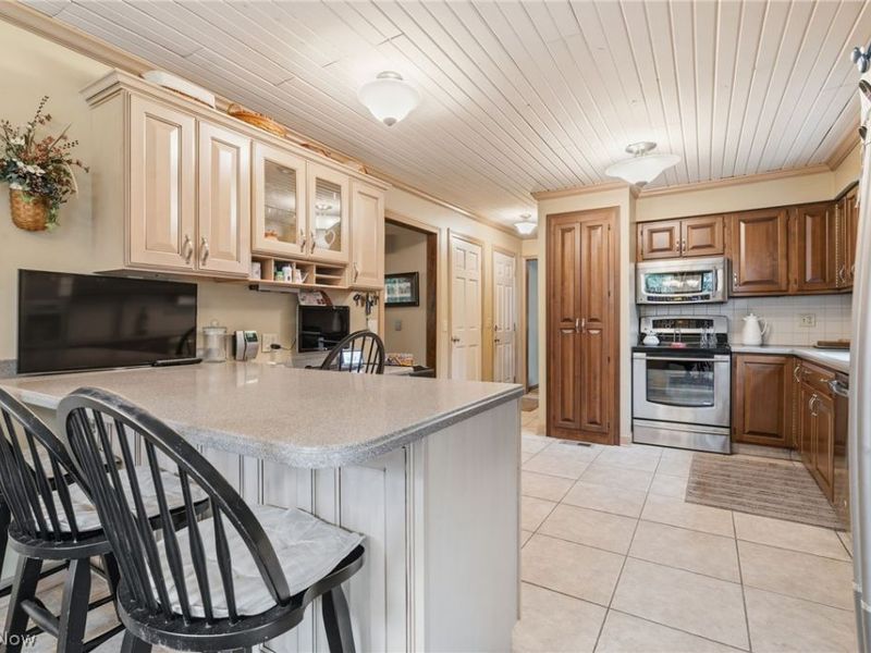 5133 Seaview Circle NW, Canton, OH 44708 Photo 10