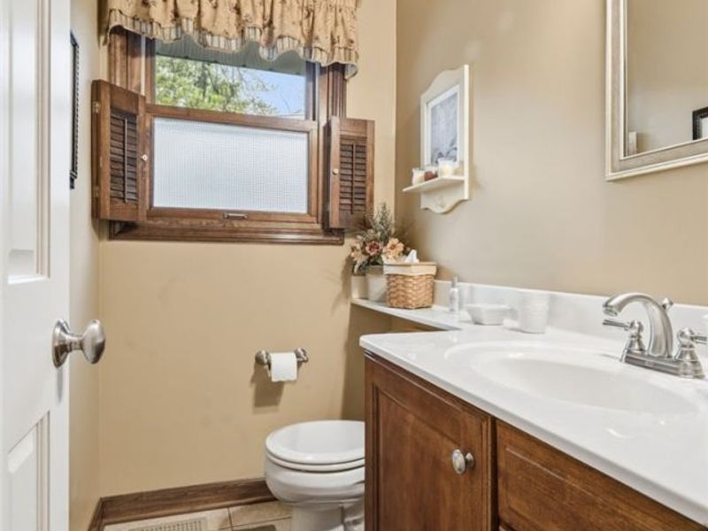 5133 Seaview Circle NW, Canton, OH 44708 Photo 13