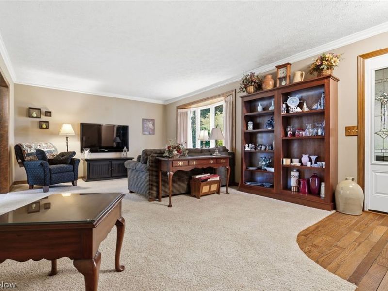 5133 Seaview Circle NW, Canton, OH 44708 Photo 6