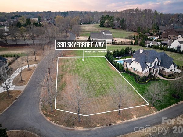 330 Skyecroft Way, Waxhaw, NC 28173