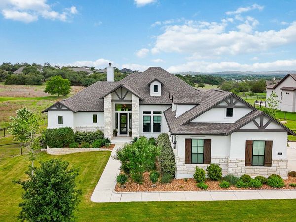 104 SPIKE RUSH LN, Boerne, TX 78006