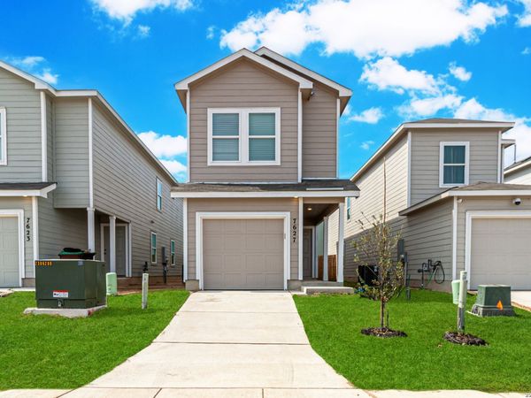 7627 PARISH PL, San Antonio, TX 78253