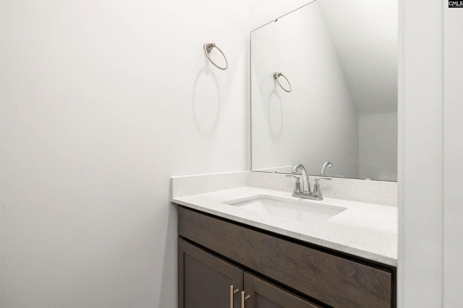 408 Hardwick Drive Photo 4