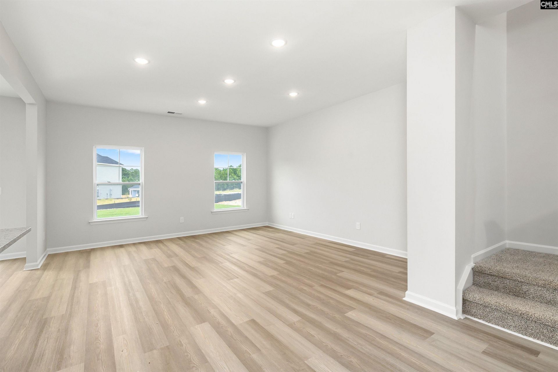 408 Hardwick Drive Photo 6