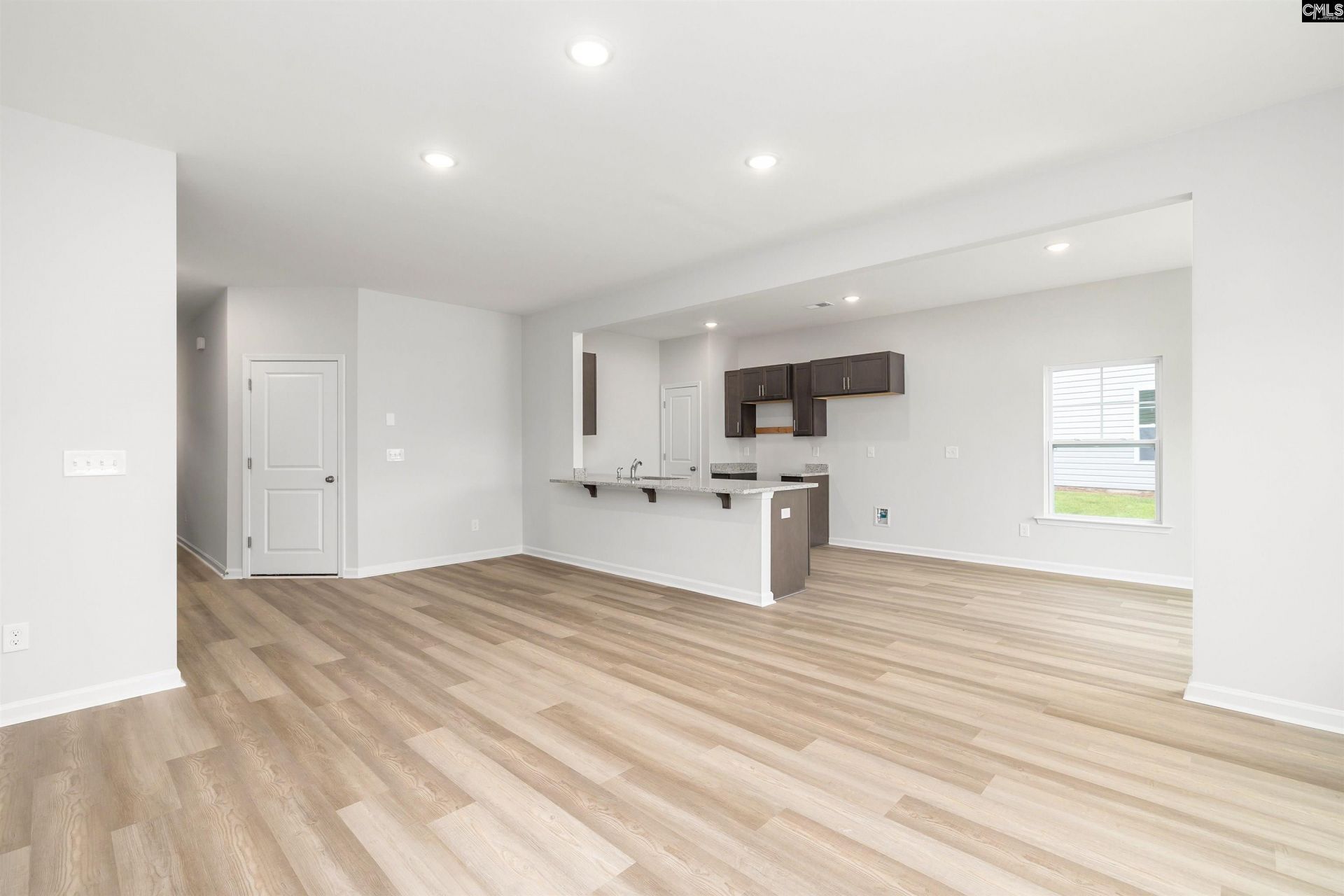 408 Hardwick Drive Photo 7