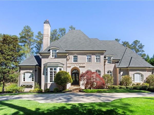 755 Heards Ferry Road, Atlanta, GA 30328