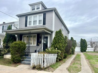 103 Lawrence Street, Wilkes-Barre, PA 18702