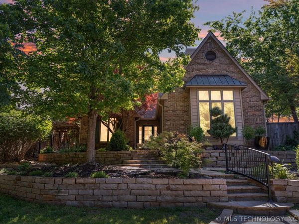 1443 S Owasso Avenue , Tulsa, OK 74120