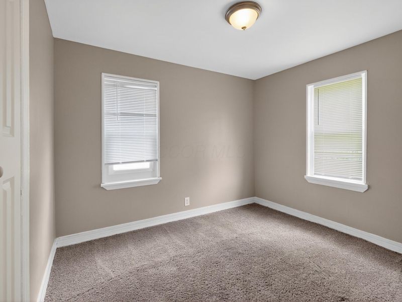 2468 Mcguffey Road , Columbus, OH 43211 Photo 10