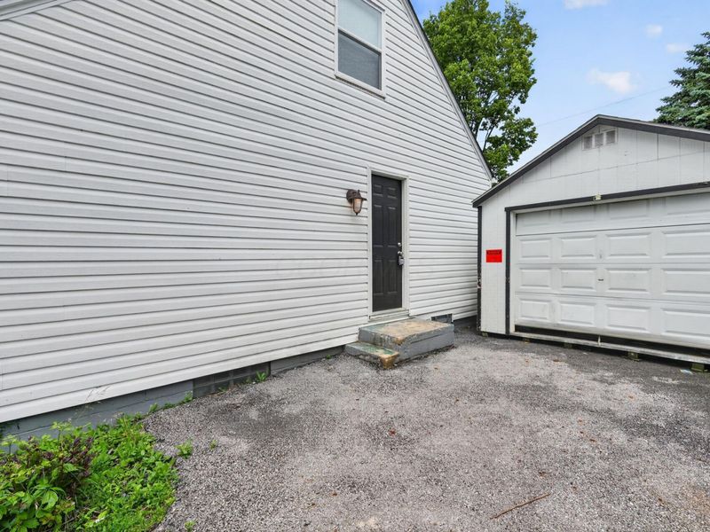 2468 Mcguffey Road , Columbus, OH 43211 Photo 2