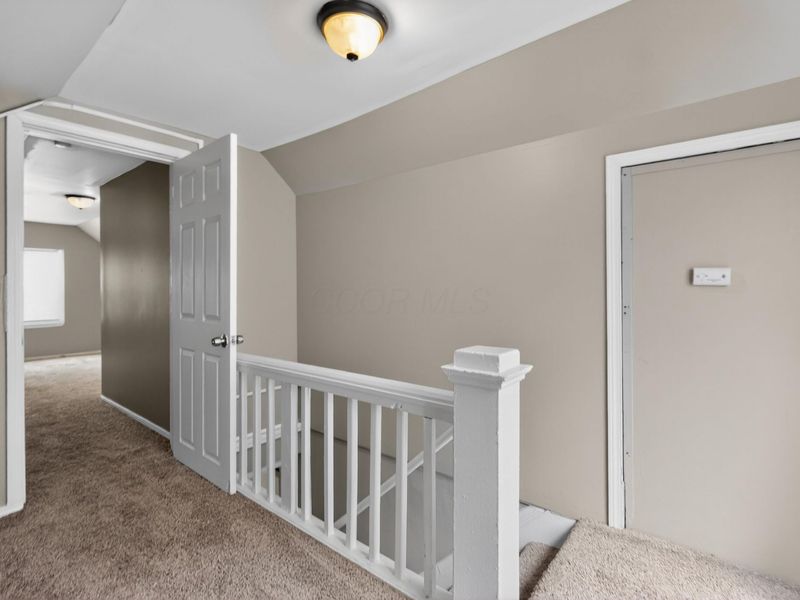 2468 Mcguffey Road , Columbus, OH 43211 Photo 23