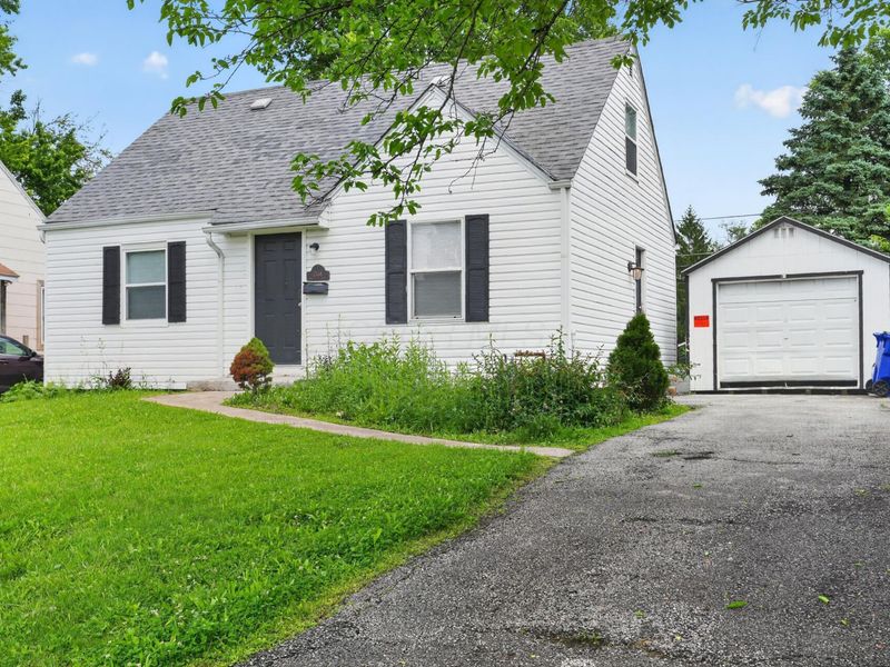 2468 Mcguffey Road , Columbus, OH 43211 Photo 3
