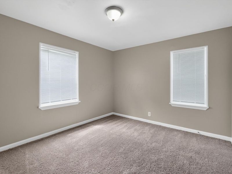 2468 Mcguffey Road , Columbus, OH 43211 Photo 8