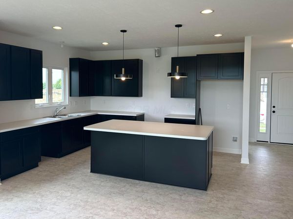 225 Painter Street , Pickerington, OH 43147