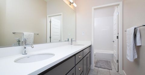 1009 Fence Post Way, Roseville, CA 95747 Photo