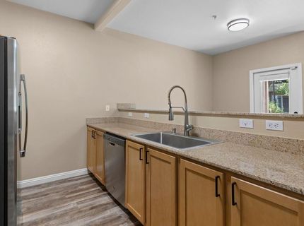 4200 E Commerce Way #2414, Unit 2414, Sacramento, CA 95834 Photo