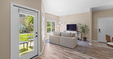 4200 E Commerce Way #2414, Unit 2414, Sacramento, CA 95834 Photo