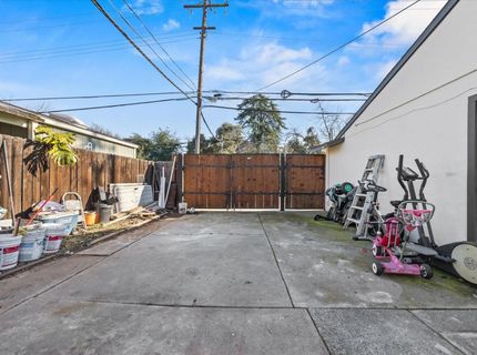 2329 Edison Ave, Sacramento, CA 95821 Photo