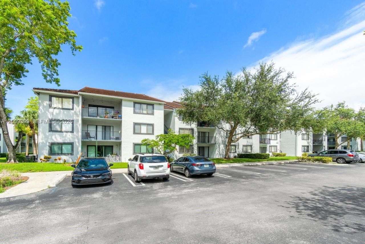 9088 W Atlantic Blvd, Unit 527, Coral Springs, FL 33071 Main Photo